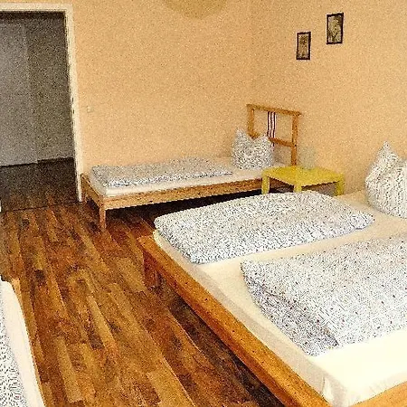 Daire 3-raum-fewo-dresden-altstadt-l7